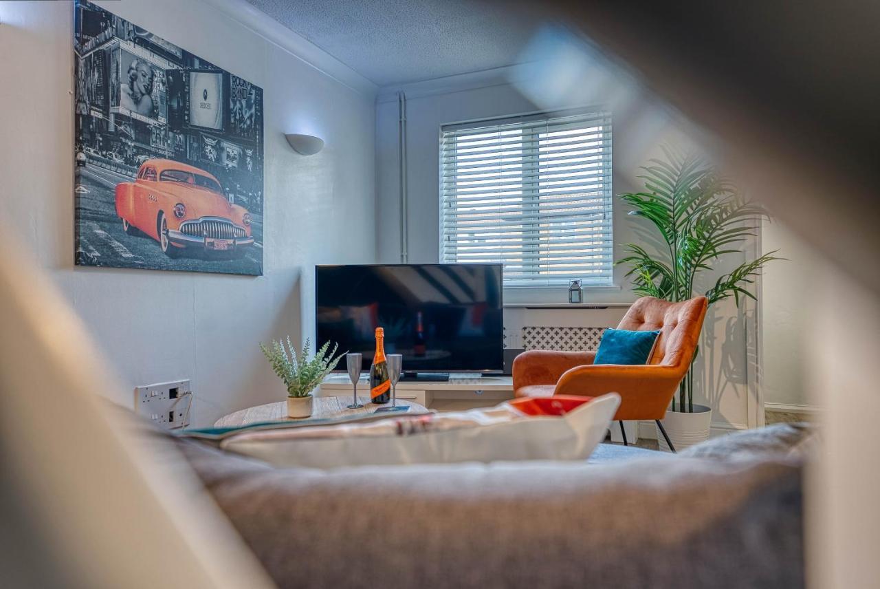 Capri 13 Sa - Contemporary 2 Bedroom House In Loughborough With Free Parking, Close To Loughborough University & M1 Motorway Екстер'єр фото