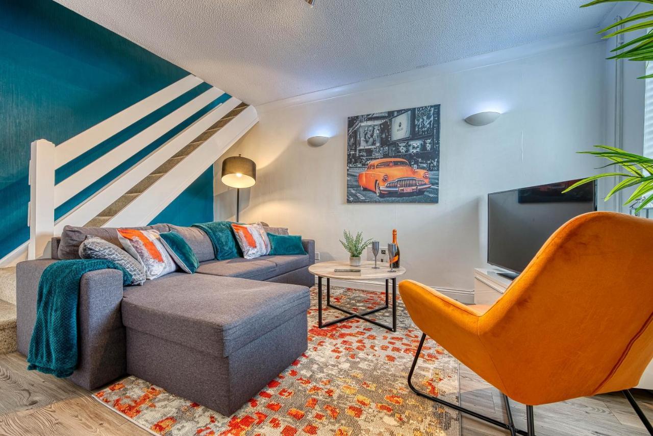 Capri 13 Sa - Contemporary 2 Bedroom House In Loughborough With Free Parking, Close To Loughborough University & M1 Motorway Екстер'єр фото