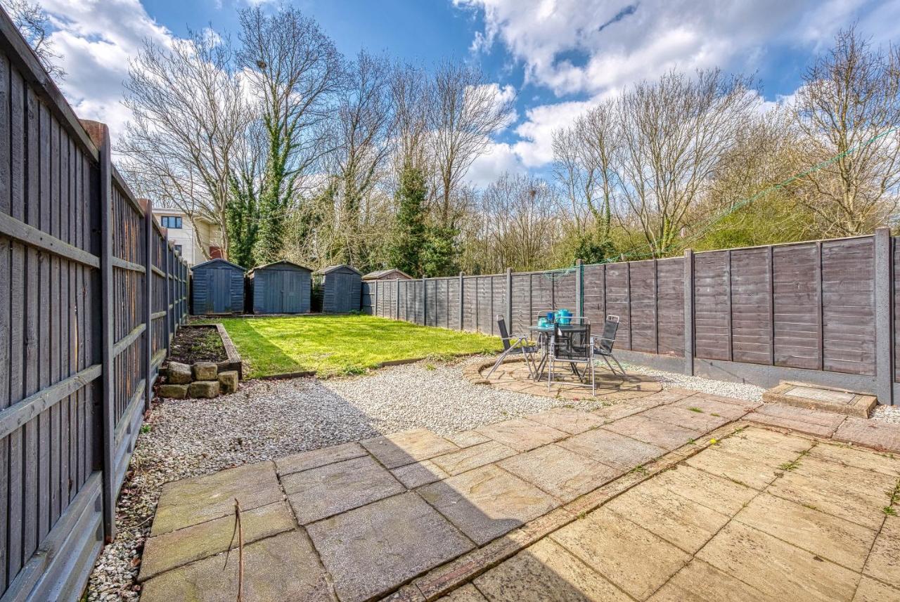 Capri 13 Sa - Contemporary 2 Bedroom House In Loughborough With Free Parking, Close To Loughborough University & M1 Motorway Екстер'єр фото