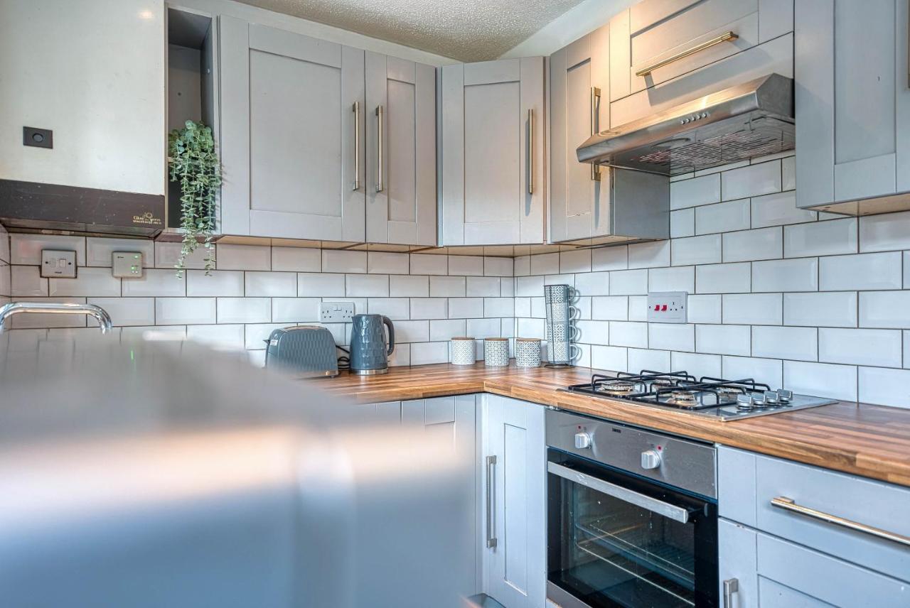 Capri 13 Sa - Contemporary 2 Bedroom House In Loughborough With Free Parking, Close To Loughborough University & M1 Motorway Екстер'єр фото