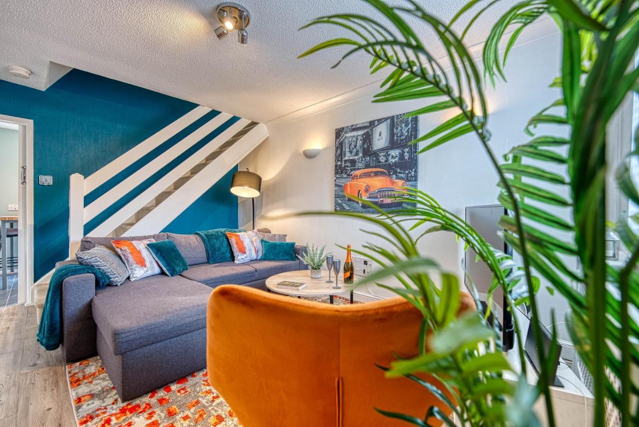 Capri 13 Sa - Contemporary 2 Bedroom House In Loughborough With Free Parking, Close To Loughborough University & M1 Motorway Екстер'єр фото