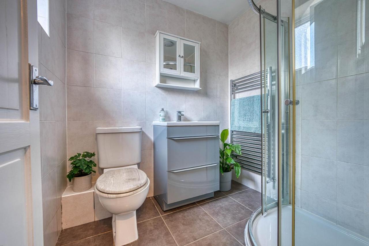 Capri 13 Sa - Contemporary 2 Bedroom House In Loughborough With Free Parking, Close To Loughborough University & M1 Motorway Екстер'єр фото