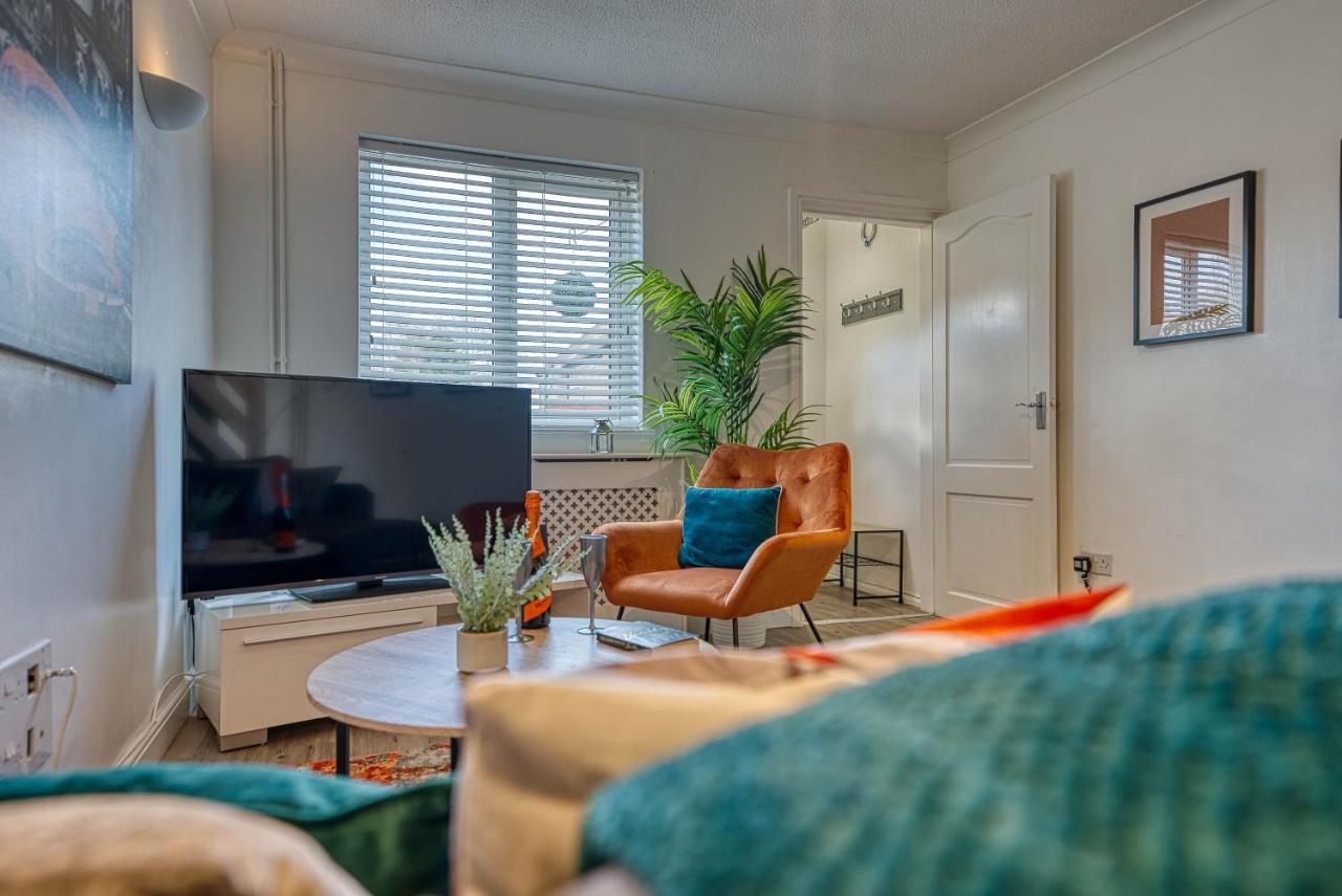 Capri 13 Sa - Contemporary 2 Bedroom House In Loughborough With Free Parking, Close To Loughborough University & M1 Motorway Екстер'єр фото