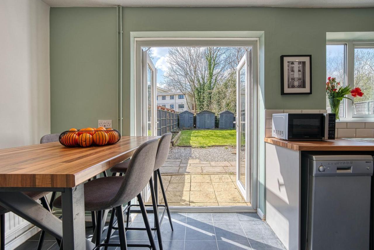 Capri 13 Sa - Contemporary 2 Bedroom House In Loughborough With Free Parking, Close To Loughborough University & M1 Motorway Екстер'єр фото